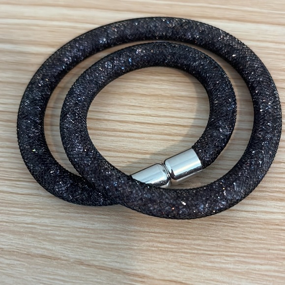 Crystal wrap magnetic clasp mesh bracket, great style and look for any occasion - Picture 2 of 2